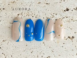 ブルー　夏　うねうね　シンプル