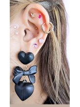 フェリス(Feliz)/耳ツボジュエリー