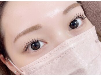 EYE SALON SHIROI TOBIRA 熊本銀座通り【まつげパーマ/パリジェンヌ/眉毛/マツエク】の写真/大人気【パリジェンヌラッシュリフト】根元からグッと立ち上げビューラー要らず！次世代まつげパーマも有！