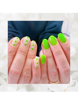 ネイルージュ/ドットネイル