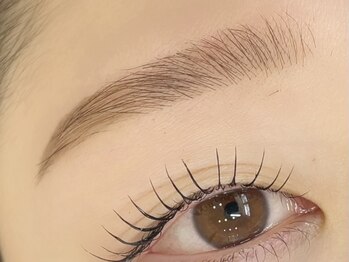 シー(See)の写真/初めてでも安心して任せられるカウンセリング◎骨格、筋肉、毛流れを見極めて垢抜け眉毛に☆