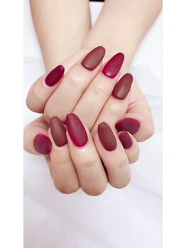 ネイルサロンアンドジュエリー アリュール(ALLURE)/秋のワンカラーネイル★