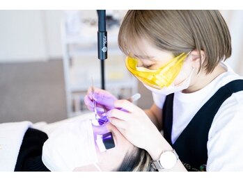 アンジー 美浜店(ANZY)の写真/【新登場LEDマツエク】施術時間が短かく、もちの良さは1~2週間長い♪忙しい方への時短マツエク!