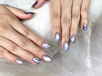 ヒラソルネイル(Girasol nail)/ブルーマグ