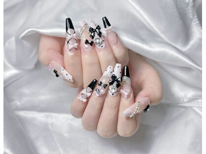 リャー(LYA)の写真