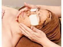 マキ(maki)の雰囲気（鏡を見るのが怖い！そんな肌トラブルでお悩みの方に）