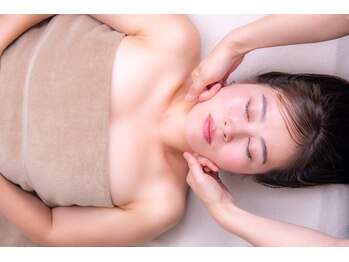 小顔フェイスラボ 磐田店(小顔FaceLabo.)/【小顔FL式】小顔&整体コルギ