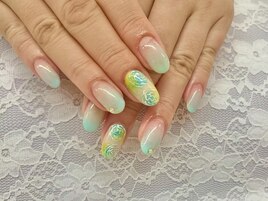 平田/涼しげブルーローズネイル