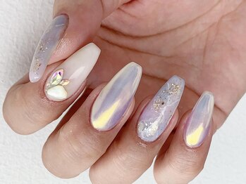 ネイルモア 八尾店(NAIL moA)の写真/人気の長さ出し&スカルプで指先を華やかに♪長さを出して指先をより綺麗に見せてくれるスカルプで満足度◎