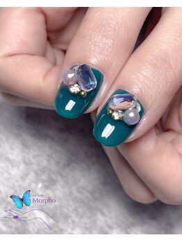 モルフォ 千駄ヶ谷(Morpho)/ゴージャスなビジューアート