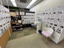 葛西RB整骨院/待合室、更衣室完備