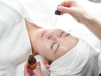 オリス(Orris)/高濃度セラム導入