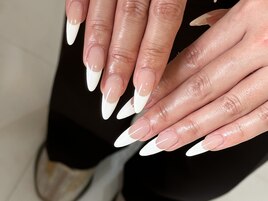 白フレンチネイル