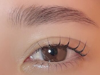 モアナアイラッシュ バイ ヘッドライト 綱島店(Moana eyelash by HEADLIGHT)/束感ラッシュリフト上