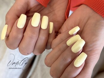 ネイルサロンアンドスクール バニラ(nailsalon&school VANILLA)/バターイエロー