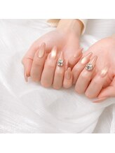 トロワ(TROIS)