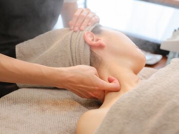 セレンディー(serendi)/つまりを流してキュッと小顔に♪