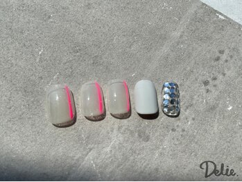 デリエ(Delie)/HAND BASIC