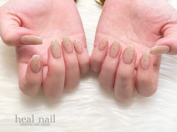 ヒールネイル(heal nail)/beige×スタッズドット~
