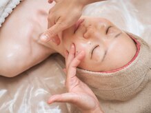 プチ ビサージュ ポワール(Petit Visage Poire)