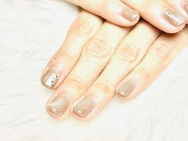 ～シンプルマグネットネイル～