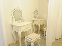 アイラ 古川橋店(EYELA)/ドレッサーでメイク直しもOK♪