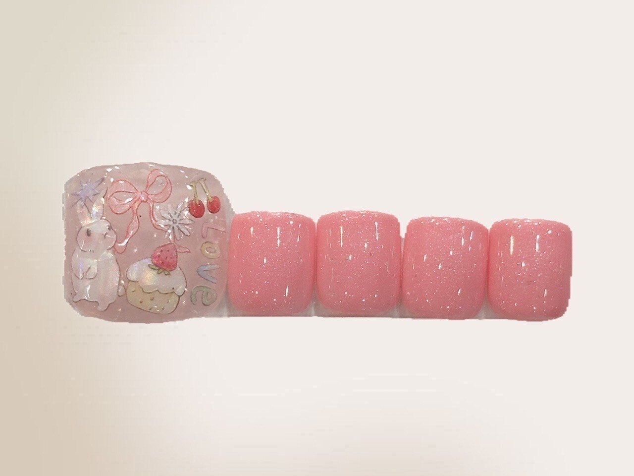 2025年-2026年冬トレンド】カップケーキのネイルデザイン集｜人気順