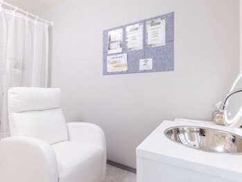 ホワイトニングショップ 妙高店(whiteningshop)の写真/【歯科医提携サロン♪沁みにくいホワイトニング◎】歯本来の自然な白さで清潔感＆印象UPさせましょう★