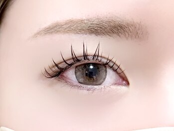 レオラ(Leola)/＆Healthy(マツエク×パーマ)