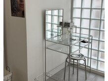 ミープラス(ME+)の雰囲気（ドレッサーご用意あります♪※ご利用時間30分）