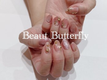 ネイルサロン スクール ビュートバタフライ 相模大野店(BEAUT BUTTERFLY)の写真/美しさを引き出し、指先から自信あふれる仕上がりに♪高い技術から織り成される珠玉の作品の数々は圧巻！！