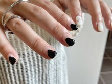 ネイルズ ララ(nails Lala)/モノトーンデザイン