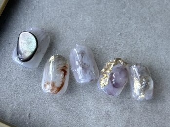 大人かわいいネイル