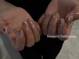 大人シンプルニュアンスネイル