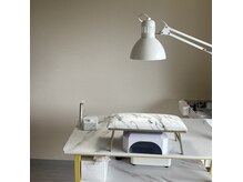 白×大理石で上品な空間♪