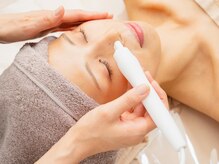 エムリシェ(M.riche)/毛穴洗浄＆小顔トリートメント