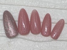 ハニービービー(Honey Bee Bee)/ピンクハートネイル