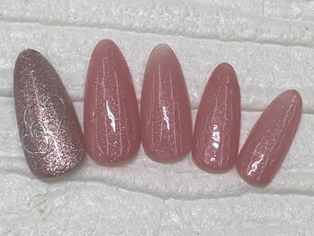 ハニービービー(Honey Bee Bee)/ピンクハートネイル