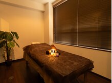 めぐらせの森の雰囲気（☆サロン内は... 茶色を基調とした落ち着いた雰囲気の半個室♪）