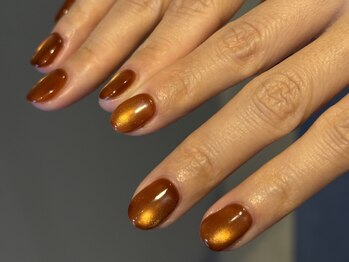 カラメル色マグネットネイル