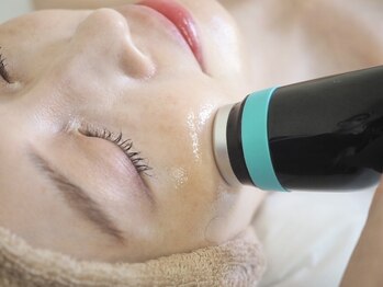 小顔専門店Lift(リフト)新宿三丁目/小顔専門店Lift l 新宿三丁目