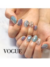 ヴォーグ(VOGUE)/ニュアンスネイル