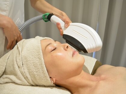 ビジュー(bijou)の写真