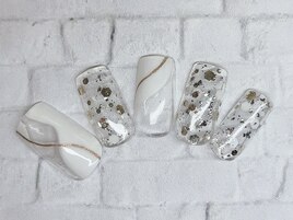 ニュアンスネイル　ラメ