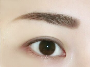 ビューティーサロン ココナニ(beautysalon COCONANI)/美眉デビュー