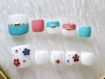 ネイルサロン インプレス(Impress)の写真/角質ケアで足裏つるん♪【角質ケア付き☆オフ無料】うるつや☆定額レギュラーコースが人気★ケア単品も◎