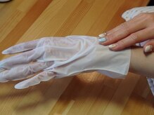 爪を育てるネイルケアとハンドケアを同時に叶えます