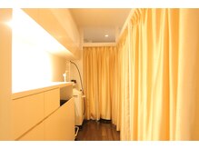 フットブルー 青山店の雰囲気（多くのメディアで紹介されたプロのフットケア専門サロン）