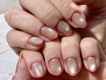 プリモ(PRIMO)/マグネット×フレンチネイル