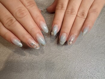 エイプリル(April)/